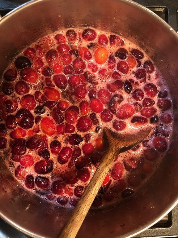 Cranberry Sauce Cooking